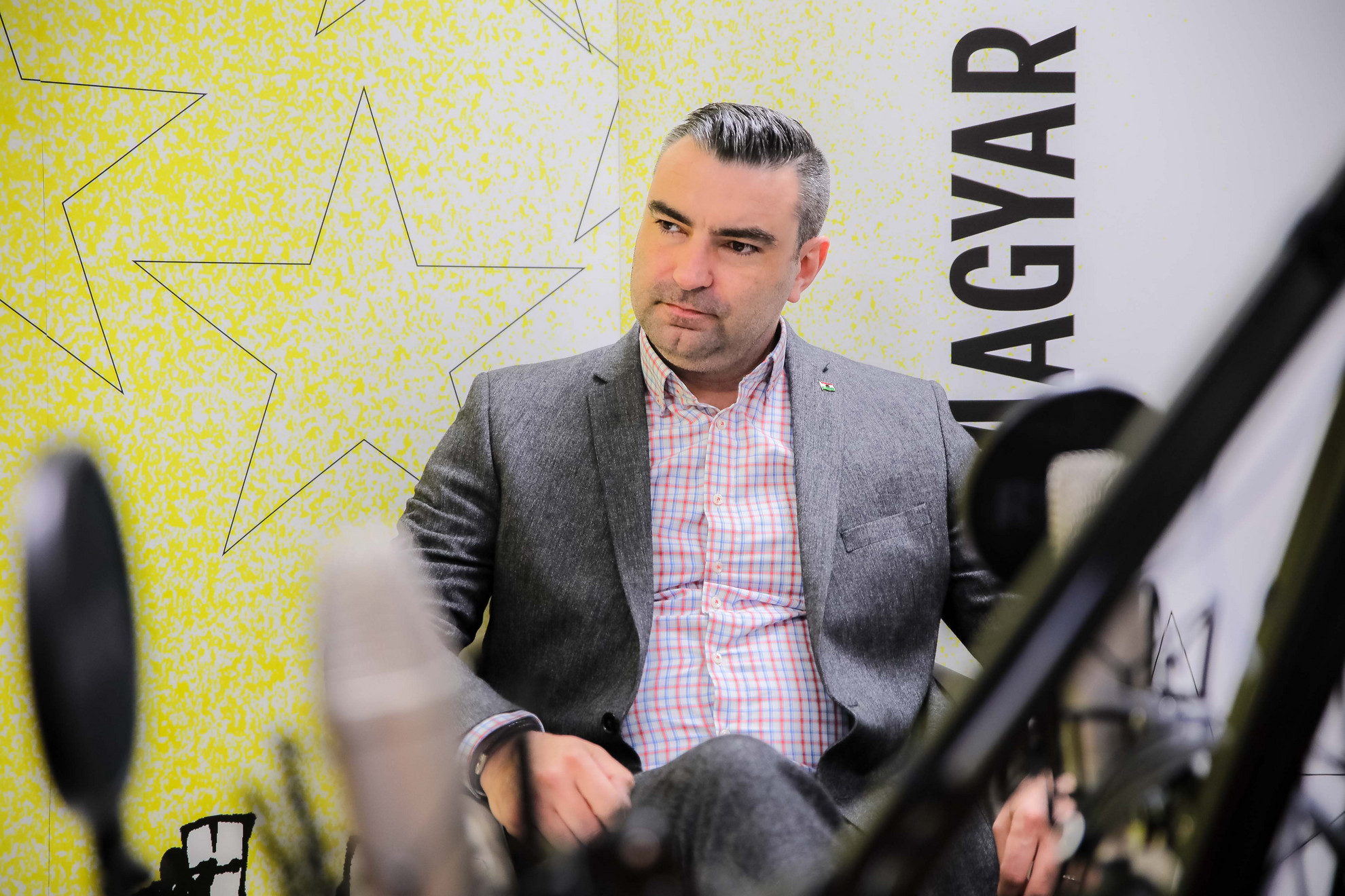 Fotó: MH/Papajcsik Péter Ifj. Lomnici Zoltán, a Századvég jogi szakértője a Faktum műsorának felvételén