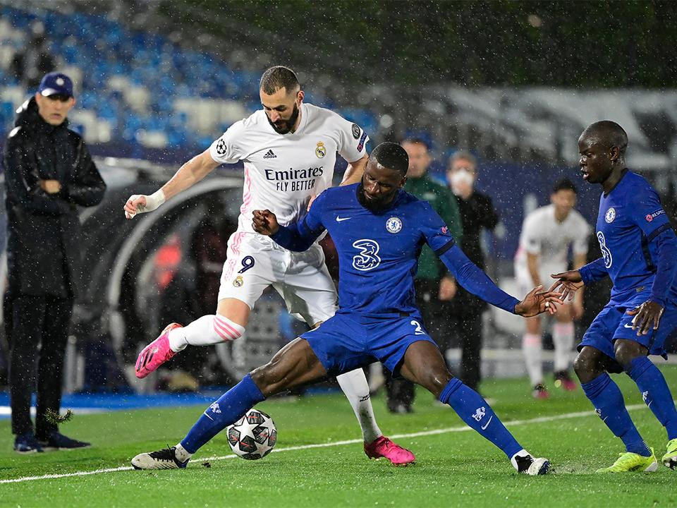 Nem bírt egymással a Real és a Chelsea a madridi esőben