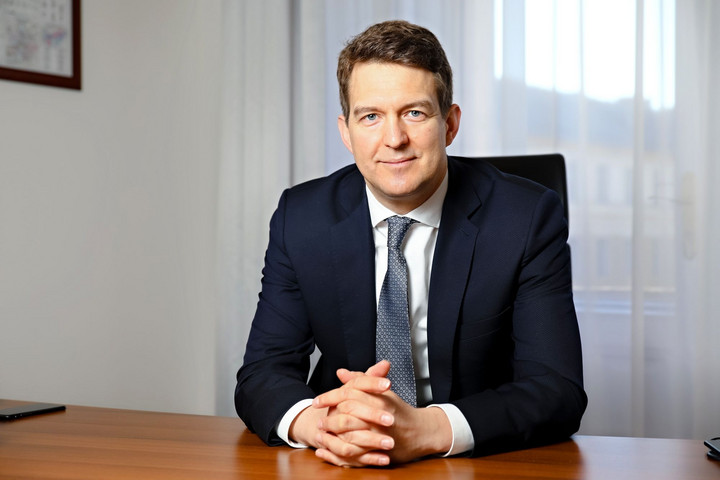 Fotó: MH/Papajcsik Péter Egyedülálló innovatív adatelemzési rendszer segít a munkerőpiacon