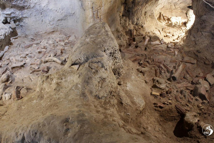Kilenc neandervölgyi ember maradványát találták meg egy Rómához közeli barlangban