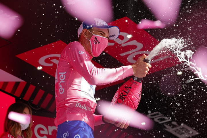 Fotó: Luca Bettini / AFP Valter átvette a vezetést az összetettben a Giro d'Italián