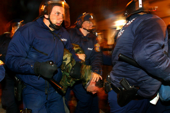 Gyurcsány szerint nem volt elég brutális a 2006-os rendőrterror