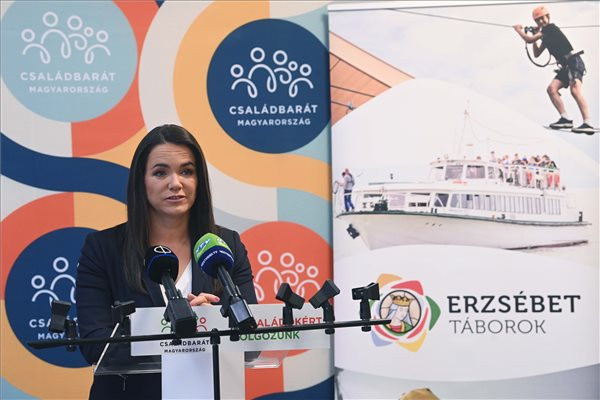 Fotó: MTI/Bruzák Noémi Idén megtartják az ottalvós Erzsébet-táborokat is