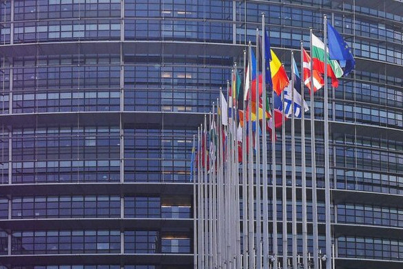 Megállapodás született az uniós oltási igazolványokról