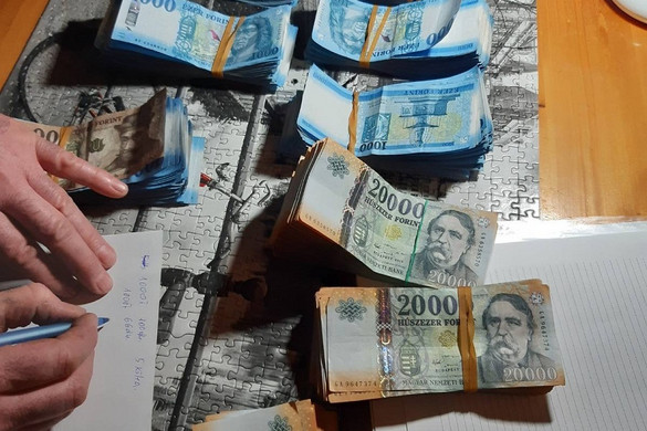 Milliókat lopott a MÁV jegykiadó automatáiból egy sződi férfi