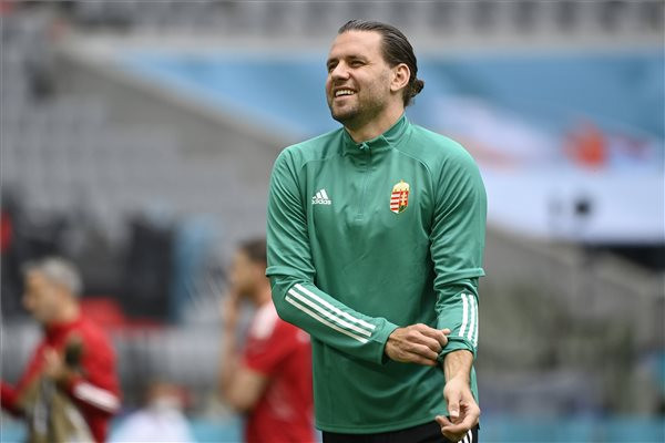 Fotó: MTI/Kovács Tamás Szalai Ádám a magyar labdarúgó-válogatott edzésén a müncheni Allianz Arénában