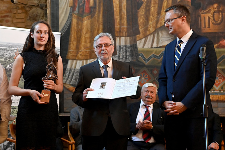 Szidiropulosz Archimédesz kapta a Szent István-díjat