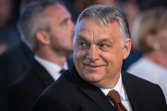 Orbán Viktor borítóképet cserélt
