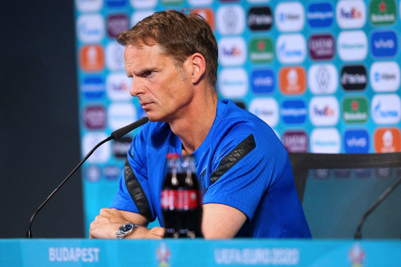 Frank de Boer szervezett cseh válogatottra számít Budapesten
