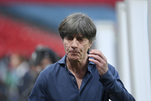 Joachim Löw nem bírta ki, hogy ne kóstolja meg