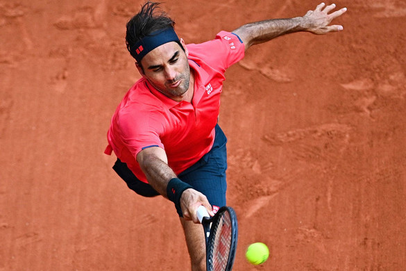 Federernek nincs gond a játékával, mindent bír