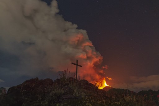 Európa legmagasabb működő vulkánja év eleje óta rendszeresen kitör
