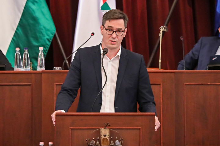 Fotó: MH/Hegedüs Róbert Szünetel a demokrácia Karácsony hivatalában,nem tudni, mikor ülésezik ismét a közgyűlés