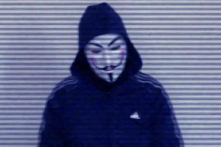 Anonymous a baloldali vezetésű III. kerület korrupciós pénzeinek visszaosztásáról mutatott be egy felvételt