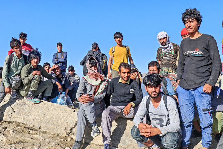 Hat uniós tagország kéri az EU-t, hogy ne állítsa le az Afganisztánba irányuló kitoloncolásokat