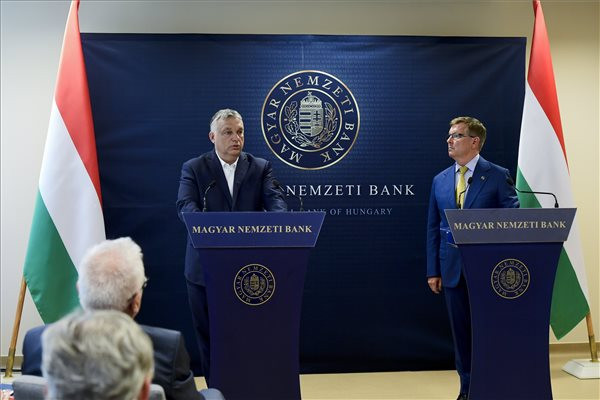 Fotó: MTI/Koszticsák Szilárd Orbán: Veszélyes idők jönnek, tartalékra, fedezetre és biztonságra van szükség