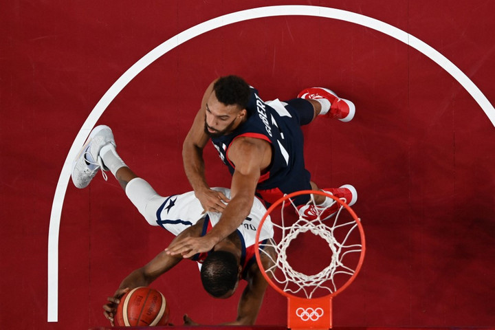 Papírforma amerikai arany a férfi kosárlabdatornán