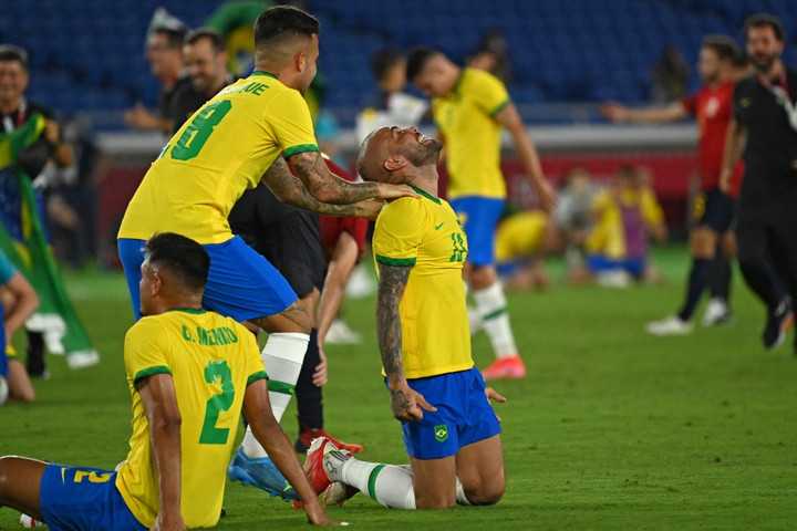 Címét megvédve a brazil válogatott nyerte a férfi labdarúgótornát Tokióban