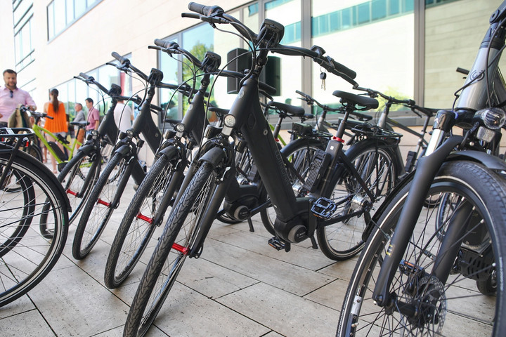 November 1-től még lehet pályázni elektromos biciklik vásárlására