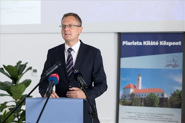 Fotó: MTI/Mohai Balázs Rétvári: Jókor tette rugalmasabbá a szakképzést a kormány