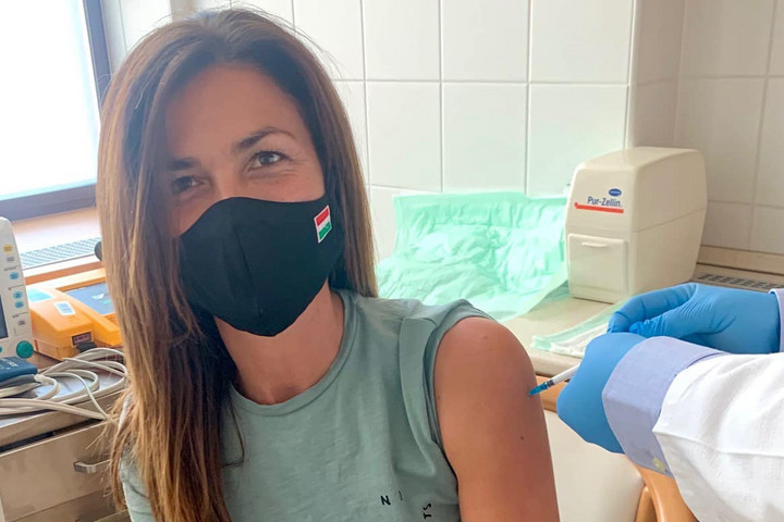 Varga Judit az oltás felvételére buzdít