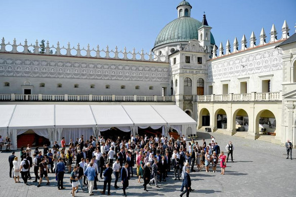 A fiatalok felelősséget éreznek nemzeteik, a közép-európai régió és Európa iránt