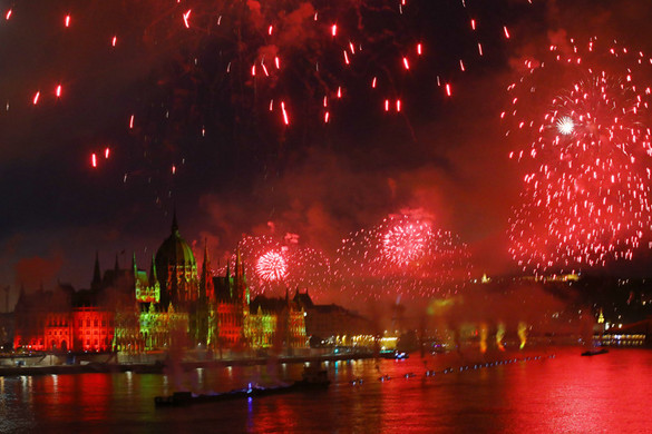 Minden idők leglátványosabb augusztus 20-i tűzijátékát rendezték Budapesten