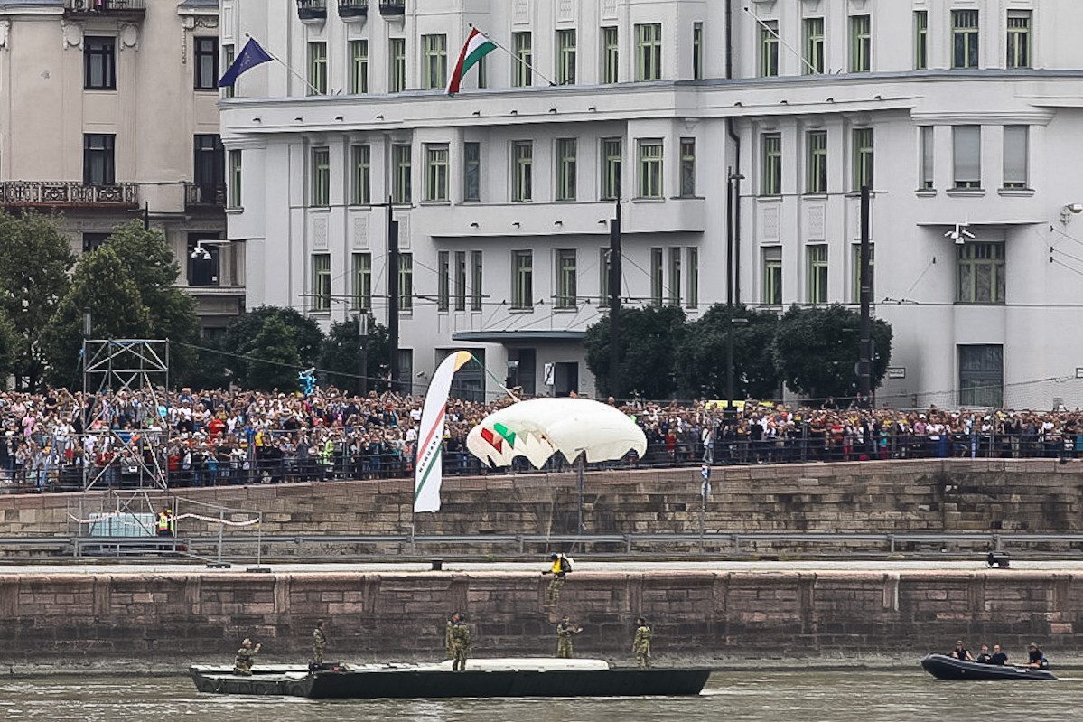 2021. augusztus 20. légiparádé