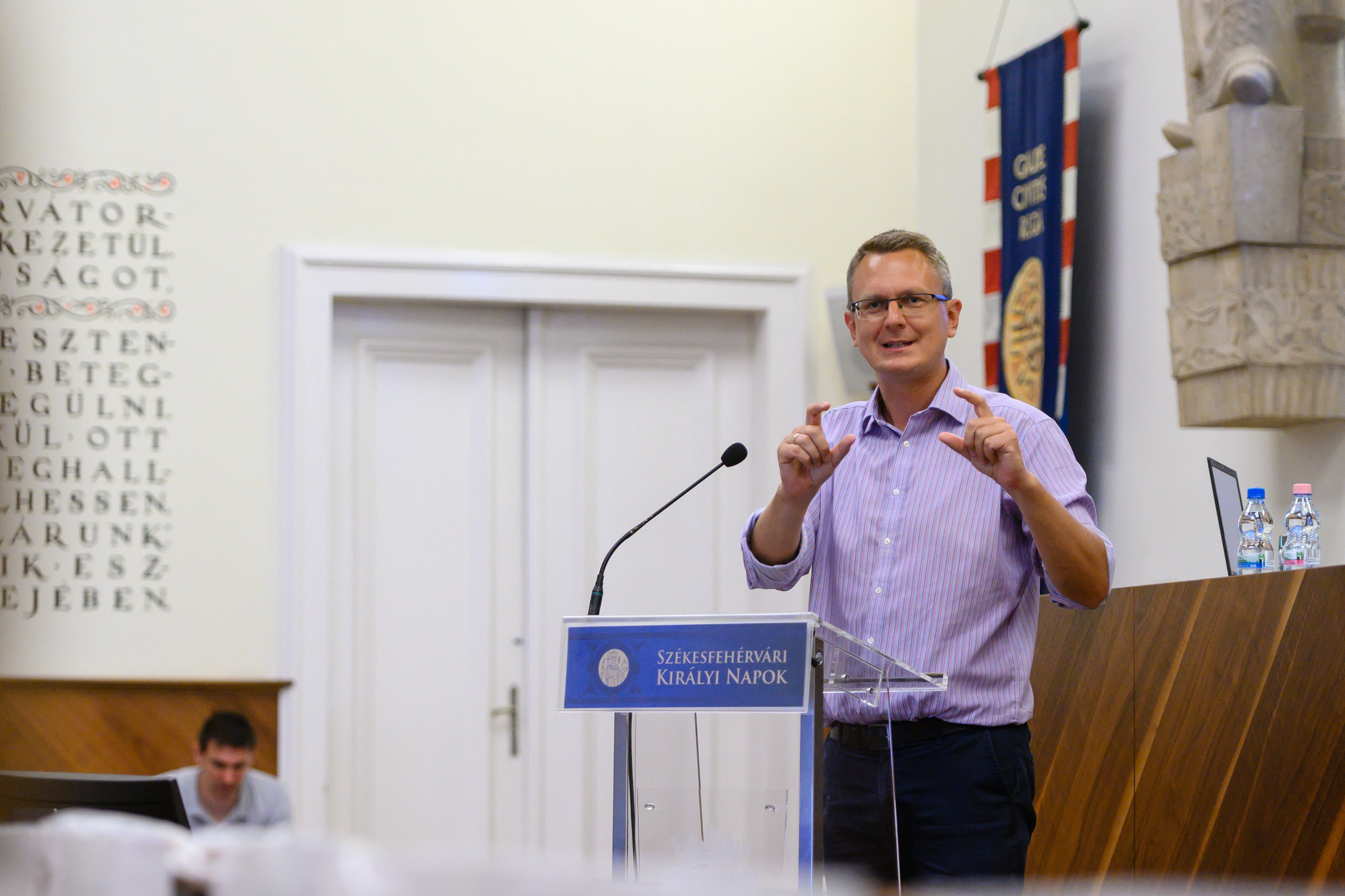 Rétvári: Közös kincsünk a nemzeti kultúránk