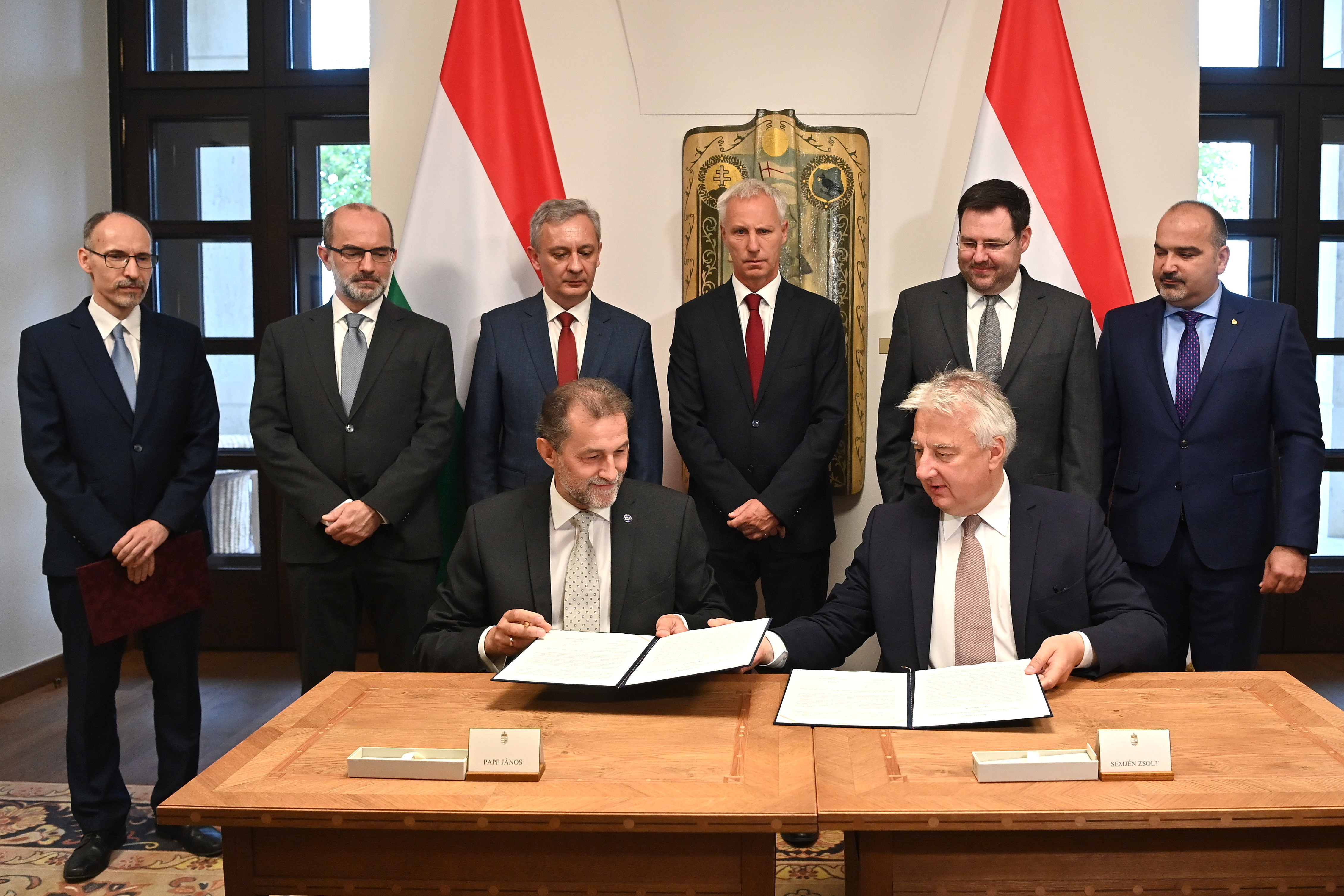 Átfogó megállapodást kötött a kormány a baptista egyházzal