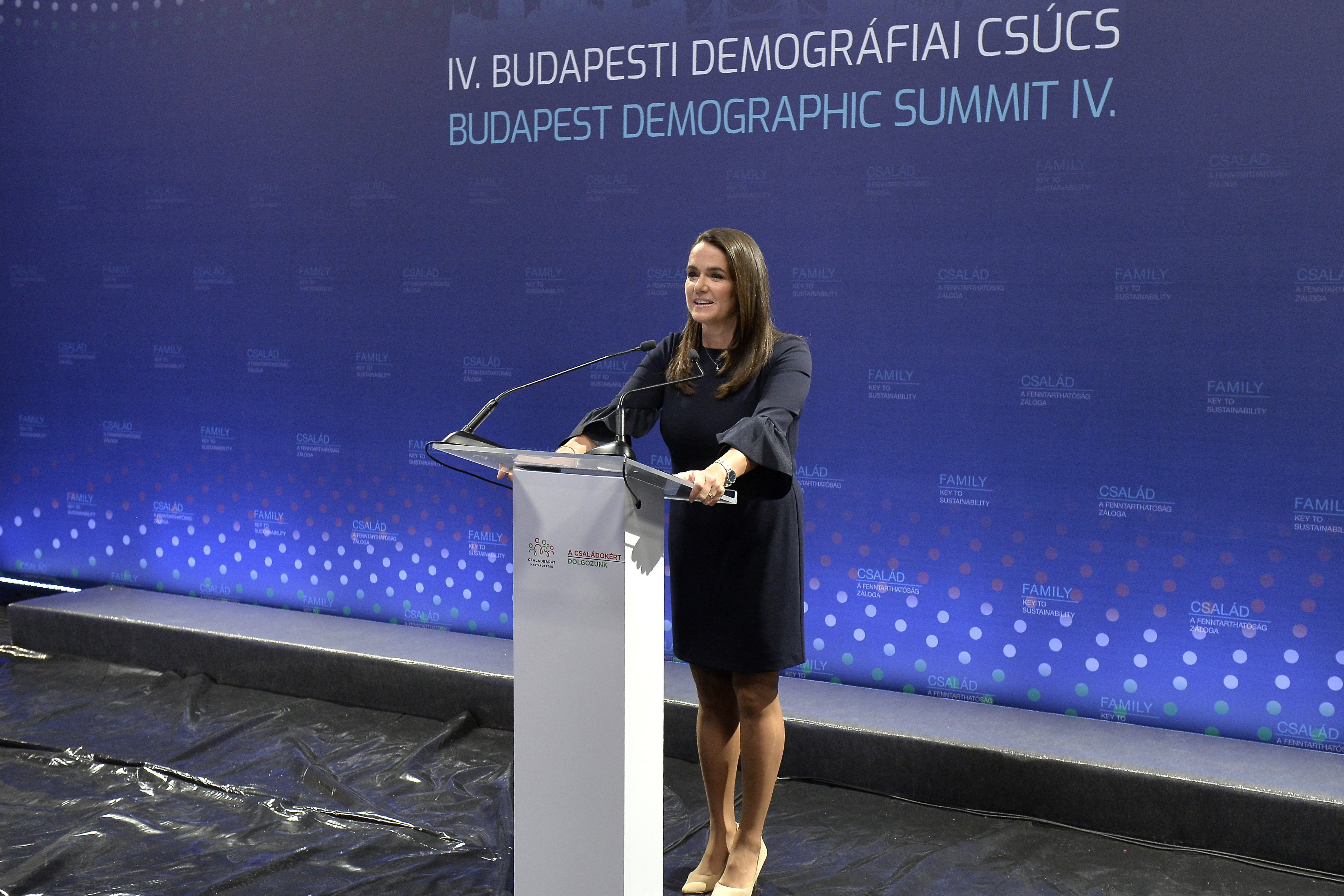 Közös nyilatkozatot írnak alá az állam- és kormányfők