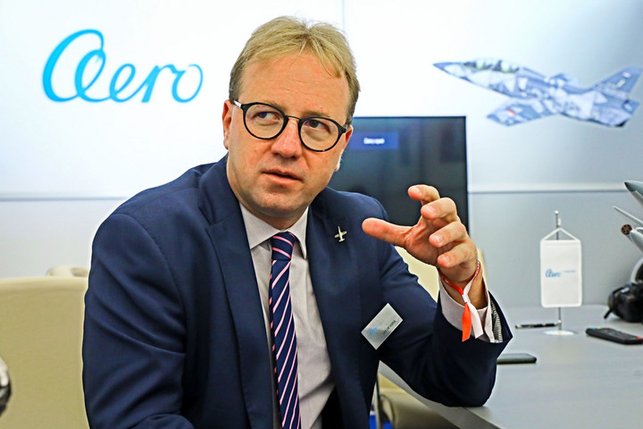 Fotó: MH/Purger Tamás Hazánk felé tekint a cseh repülőgyár