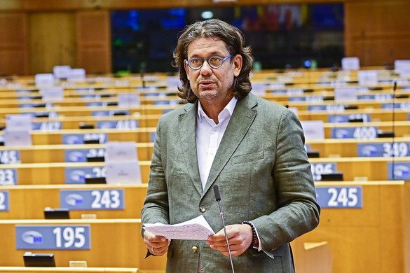 Akcióba lép a brüsszeli politikai rendőrség