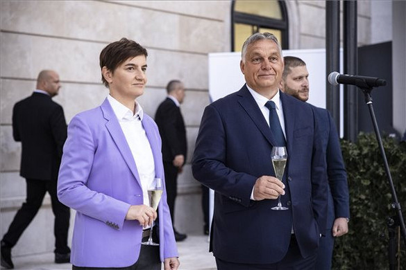 Orbán Viktor Budapesten fogadta a szerb miniszterelnököt és delegációját