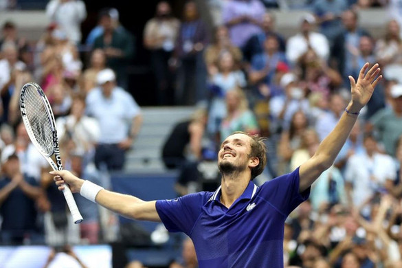 Medvegyev a bajnok, Djokovicnak nem lett meg a naptári Grand Slam