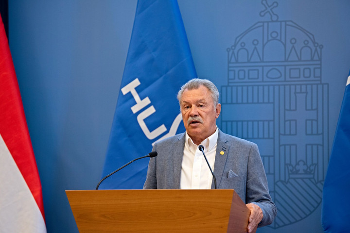 Megkezdődött a magyar űrhajósok toborzása