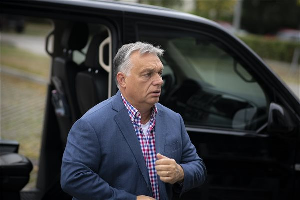 Orbán Viktor: Délután találkozunk!