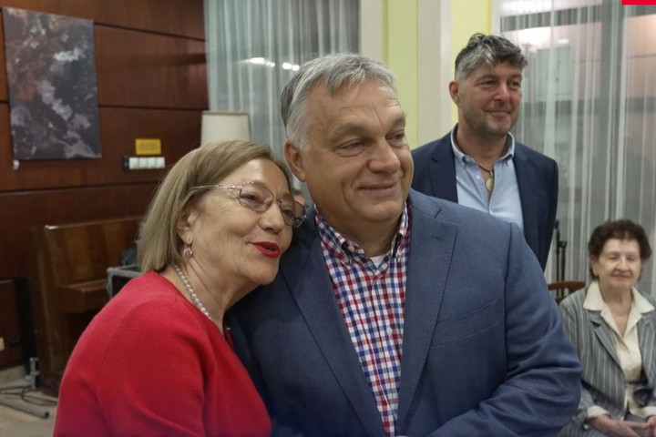 Orbán Viktor: Isten éltesse az időseket!