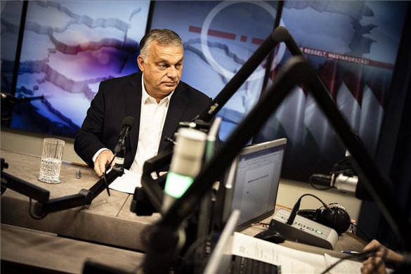 Orbán Viktor: Az oltatlanok életveszélyben vannak