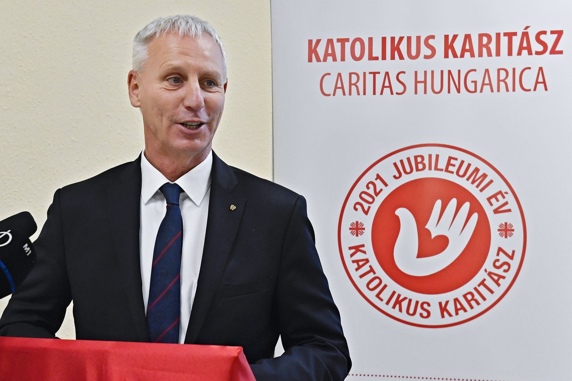 Cikk borítókép