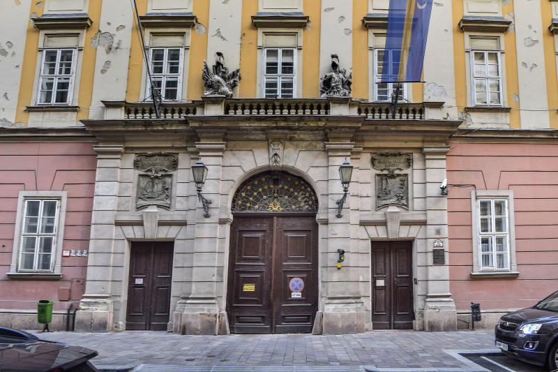 Karácsonyék eladnák a Városháza épületét