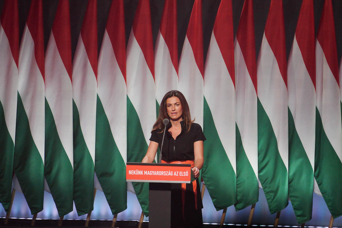 Varga Judit igazságügyi miniszter beszédet mond a Fidesz 29. tisztújító kongresszusán Budapesten, a Hungexpón 2021. november 14-én.