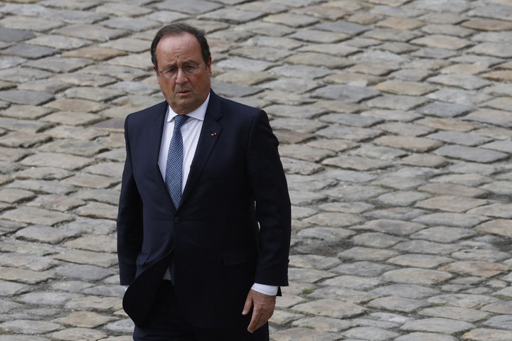Fotó: Ludovic MARIN / AFP François Hollande: Tudtuk, hogy a bevándorlókkal terroristák is érkeztek