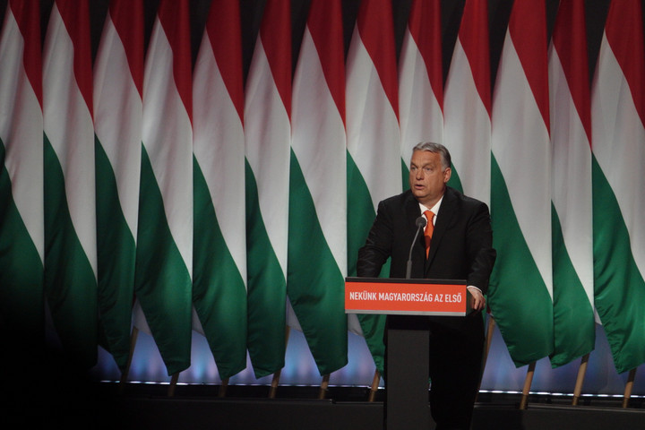 „Ha Orbánt leváltanák, Brüsszelben nagyon megkönnyebbülnének”