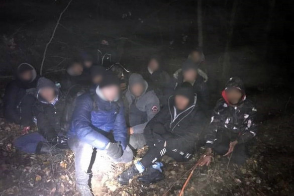 Hetvenhét migránst fogott el a rendőrség Bács-Kiskunban