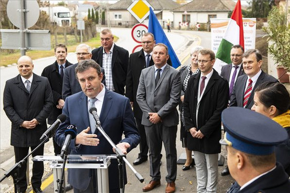 Palkovics: 1600 kilométernyi kerékpárút épült meg az országban