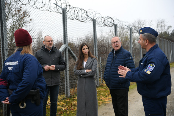 „A magyar határvédelmi intézkedések mintaadóvá váltak”