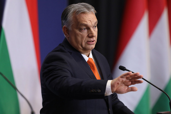 Orbán Viktor: Ha Gyurcsányék visszatérnek, megnyitják a határokat