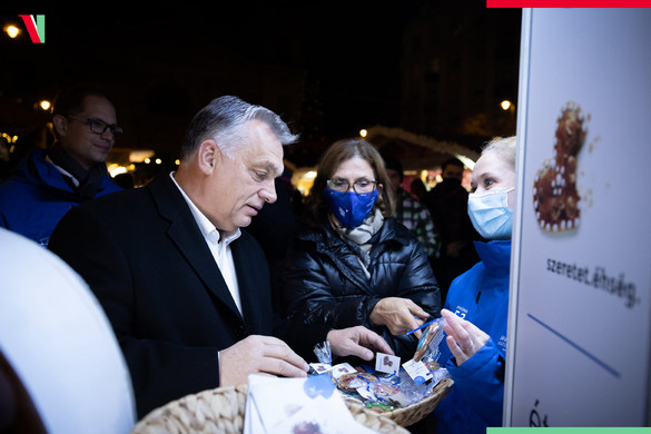 Orbán Viktor az önkéntesség világnapjára hívta fel a figyelmet