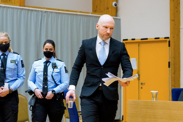 Börtönben marad Breivik